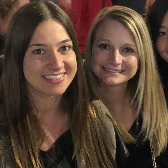 Meet your Posher, Katy! - Picture 4 of 8